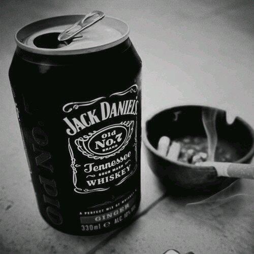 TheBestRT8's profile picture. Je follow back, et j'unfollow si t'unfollow. Kiss. ♥