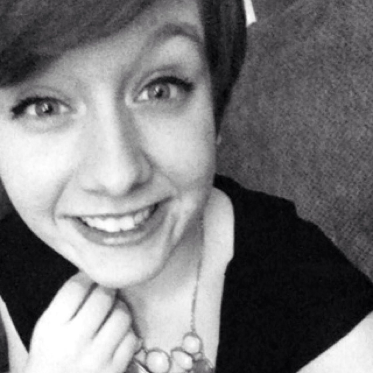 lex6410's profile picture. ♡We're all a little broken but that's okay♡ if you're broken know you're not alone, let me help you. if you dm me, I will always reply♡