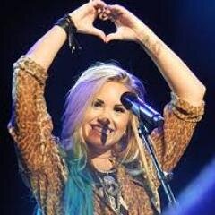 Viva para ser feliz não para agradar os outros!                                   Demi Lovato