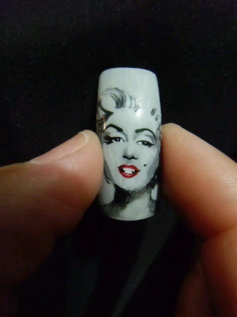 LiseArtnails's profile picture. 