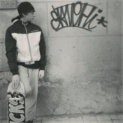 Jodiendo al personal desde el 2001, amante del skate. Lo tengo claro antes de morir piso impire state. 17.03.2001
