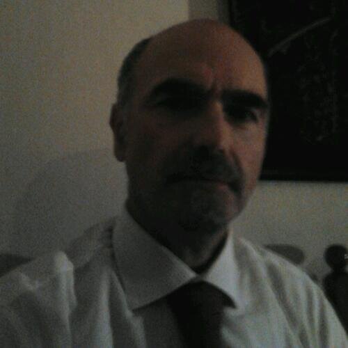 Giornalista, consulente comunicazione globale,astrologo,esoterista