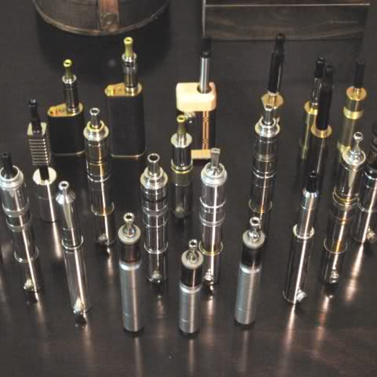 Do you have a Itaste VTR? If not pick one up for yourself at there website or go to your local vape store! 'E-cig promotion account' *VTR fan account* #Ecigs