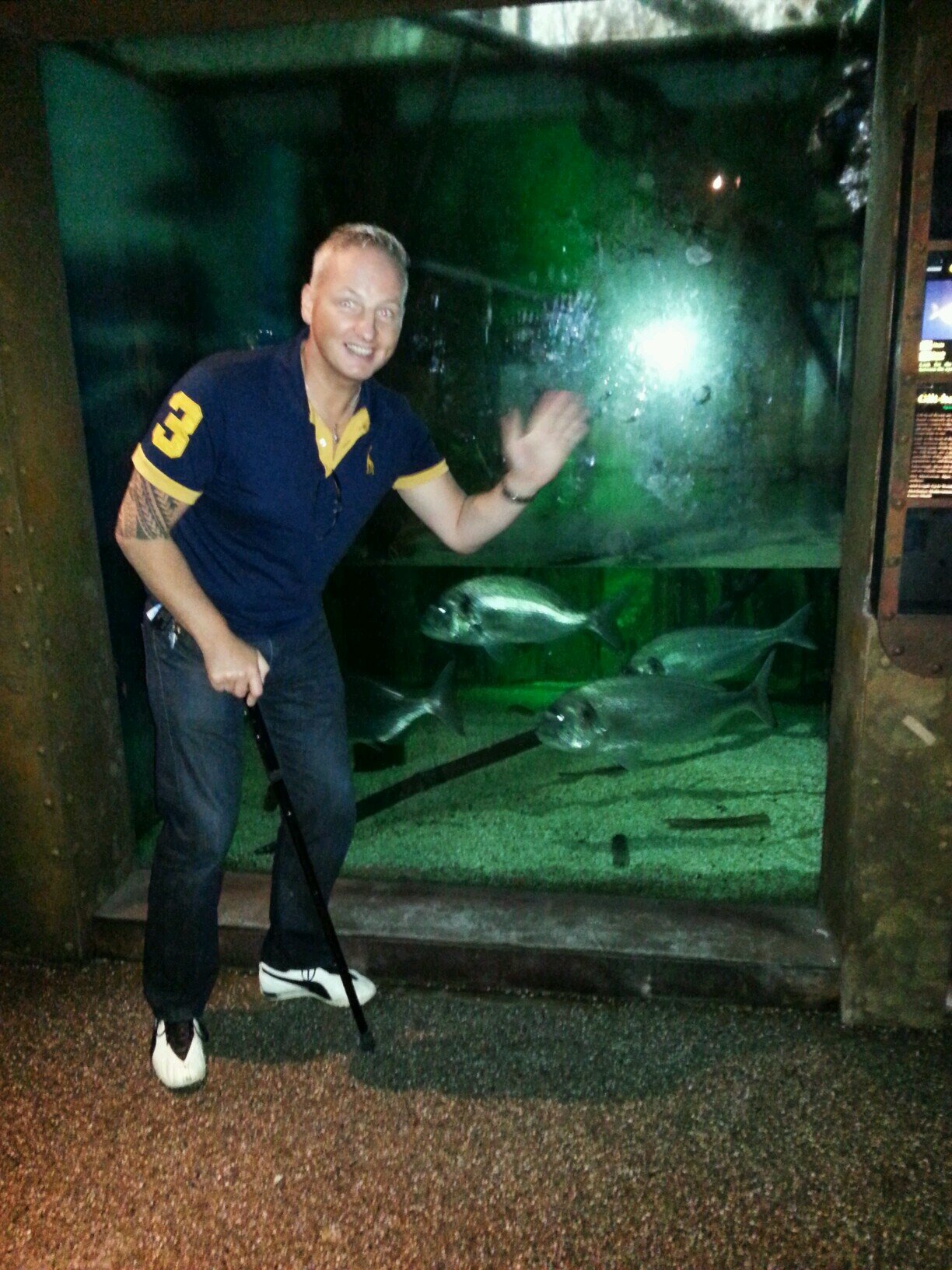 carlh68's profile picture. 