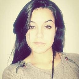 Follow moi sa sera très gentille ♥