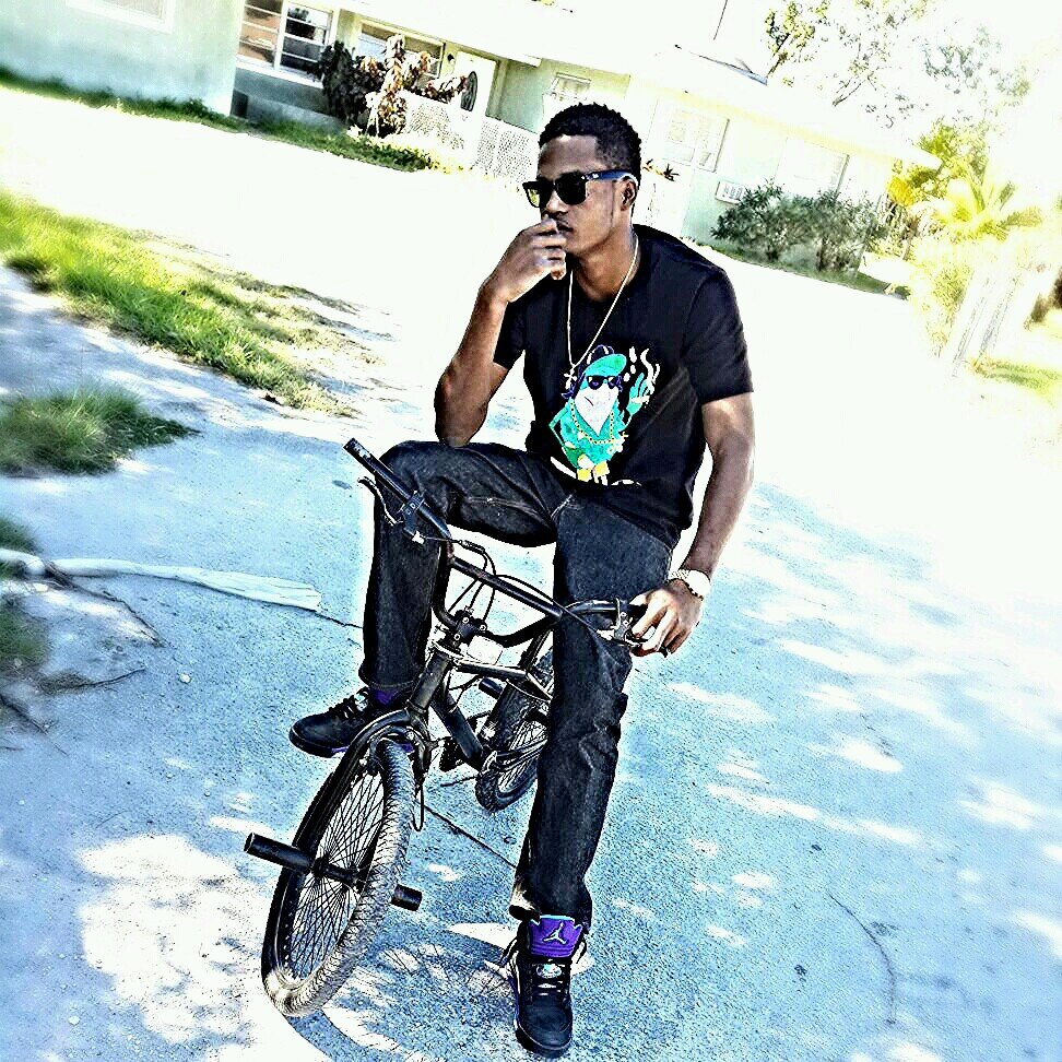I live & I learn, you follow I follow back.