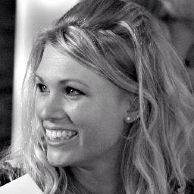 ReindeerCottage's profile picture. 