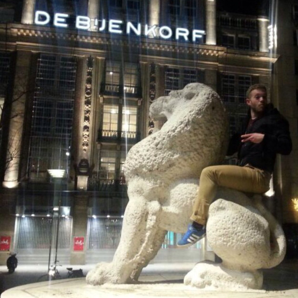 Edfie8778's profile picture. 