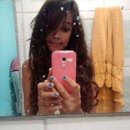 ^desejo que as pessoas do twitter seja minha divas ou divos espero  que eu tenhe bastante gente bjus...!!!