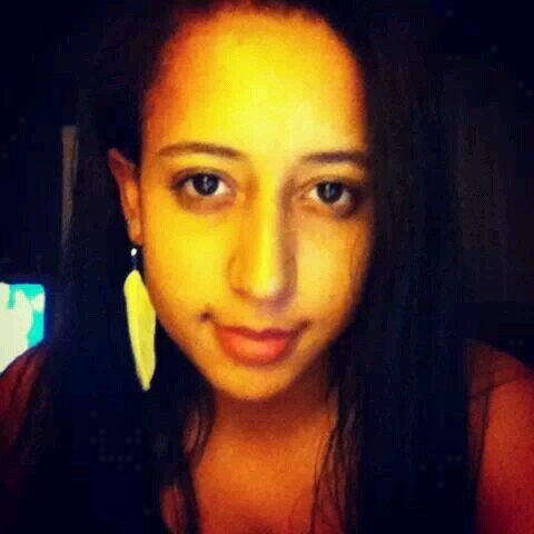 Sarah_Jeanette_'s profile picture. umm I'm 19 and in college to be a producer. I'm a bit of a geek among my friends but that's what makes me special... right?