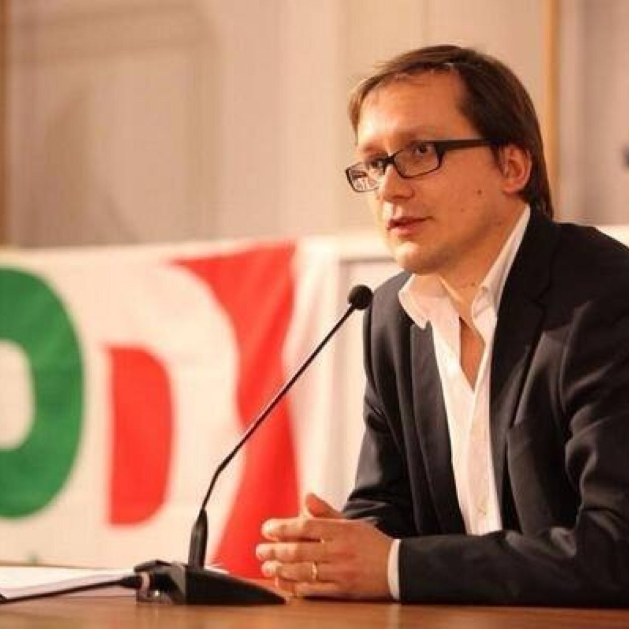 Account spezzino a sostegno di Giovanni Lunardon segretario regionale PD alle Primarie del 16 febbraio: #partitiperilfuturo della Liguria!
giovannilunardon.it