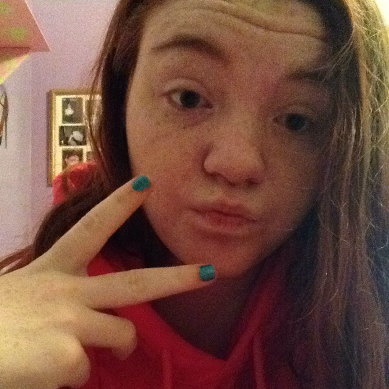 Love my friends and family, kik: amymemeluvsu, instagram: amy_luvu. Volleyball is life. #single