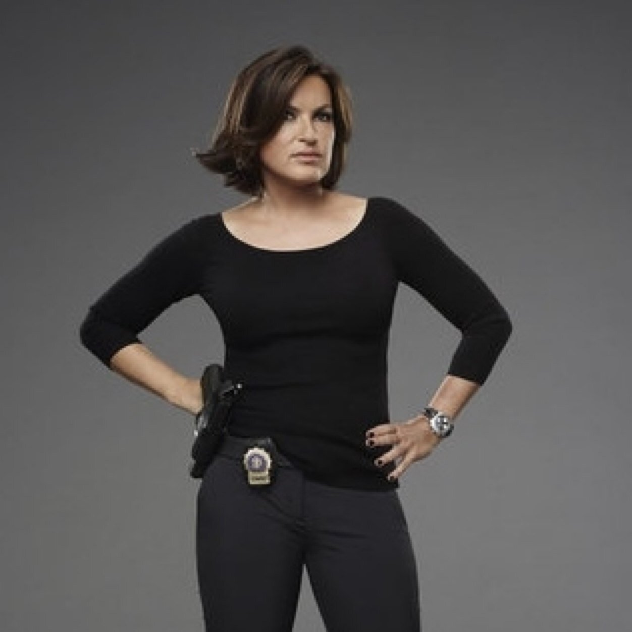 Women's Murder Club and Law and Order:SVU i find bad people in this world who kill inicent people and tracks down people #lovesforever #married @Paul_RyanRP