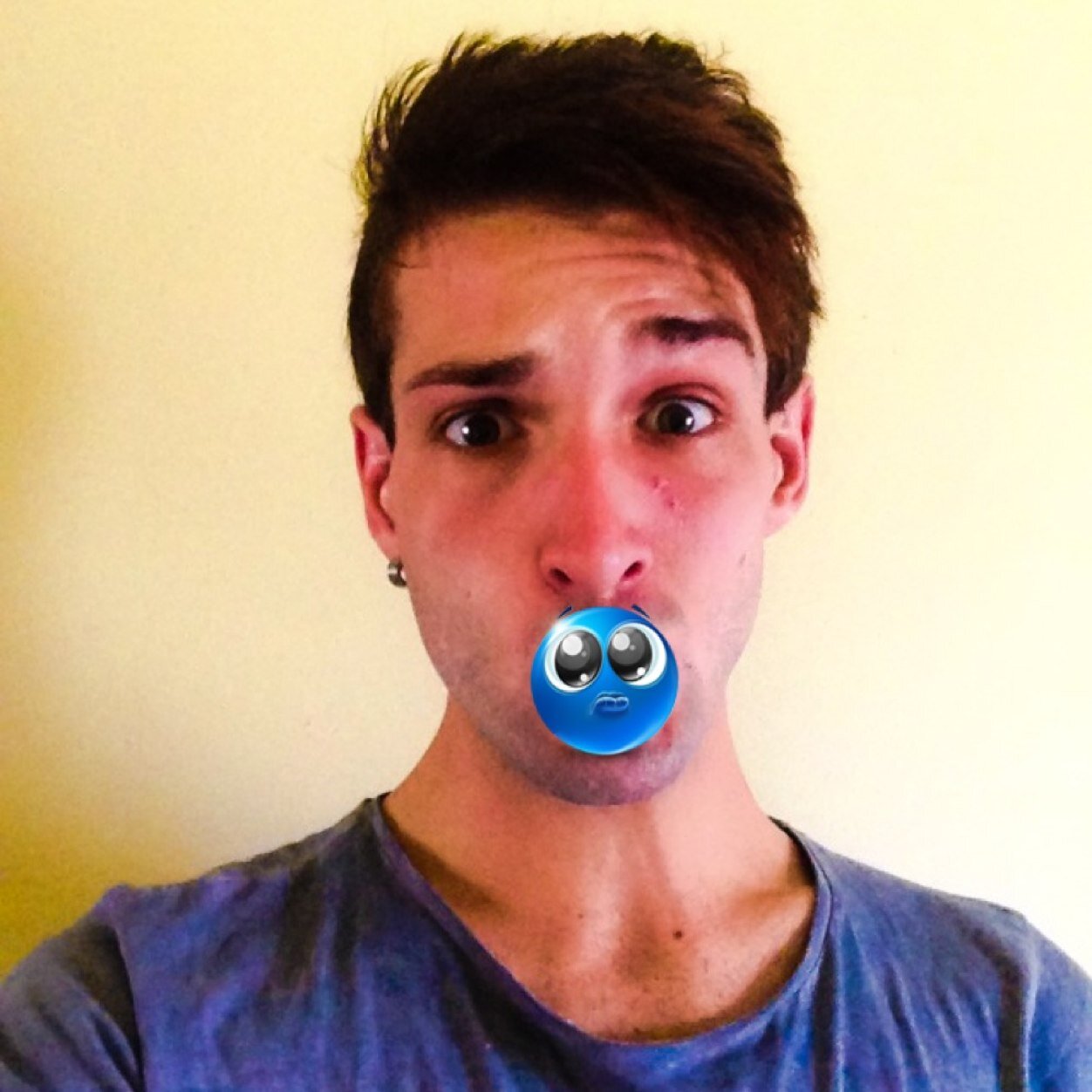 BrissyMikal's profile picture. Pisces born, 6ft 5, big foodie, I llove music and sir Ian mckellen. Not a comedian but I can be funny.