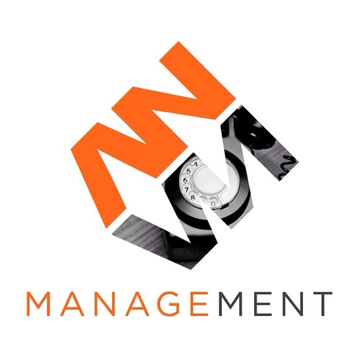 Arbol Naranja Management es una oficina de representación, planeación, proyección y asesoría del artista en el mundo del espectáculo.