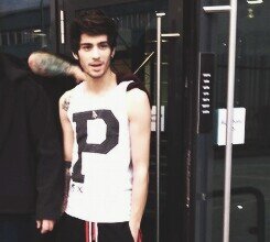 fancifulstyles's profile picture. okay lol