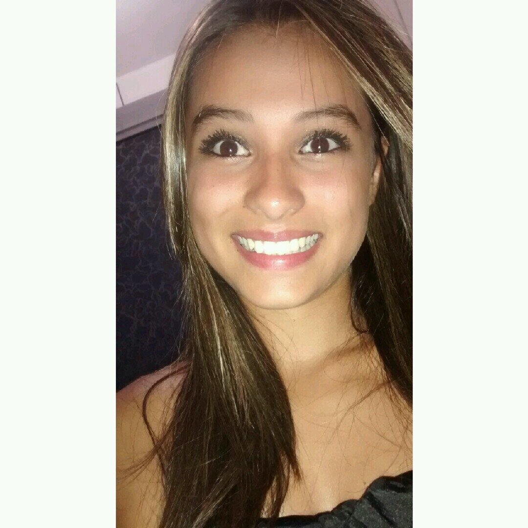 uma morena perfeiitta sz