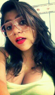 - Sou legaal poxa , si gostar de mim , bakana , si nãun gostar , vai si fude também :) Xau , beijo no ombro pro recalque HAHA
