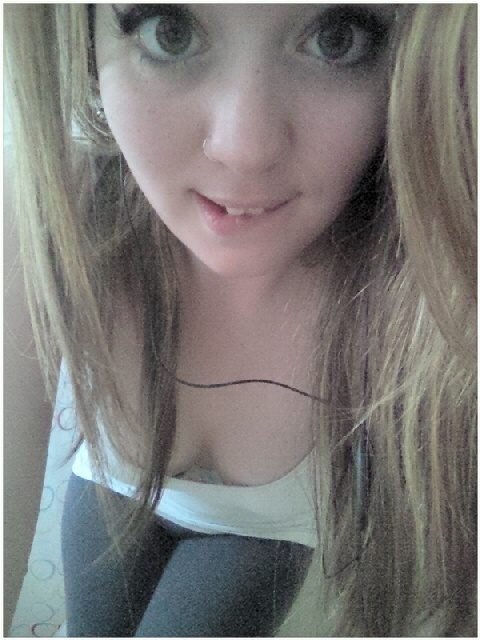 im 20 atm, in school currently for massage therapy, yes, i want to touch people for a living. i love to smile, i love to talk, im extremely easy going & active.