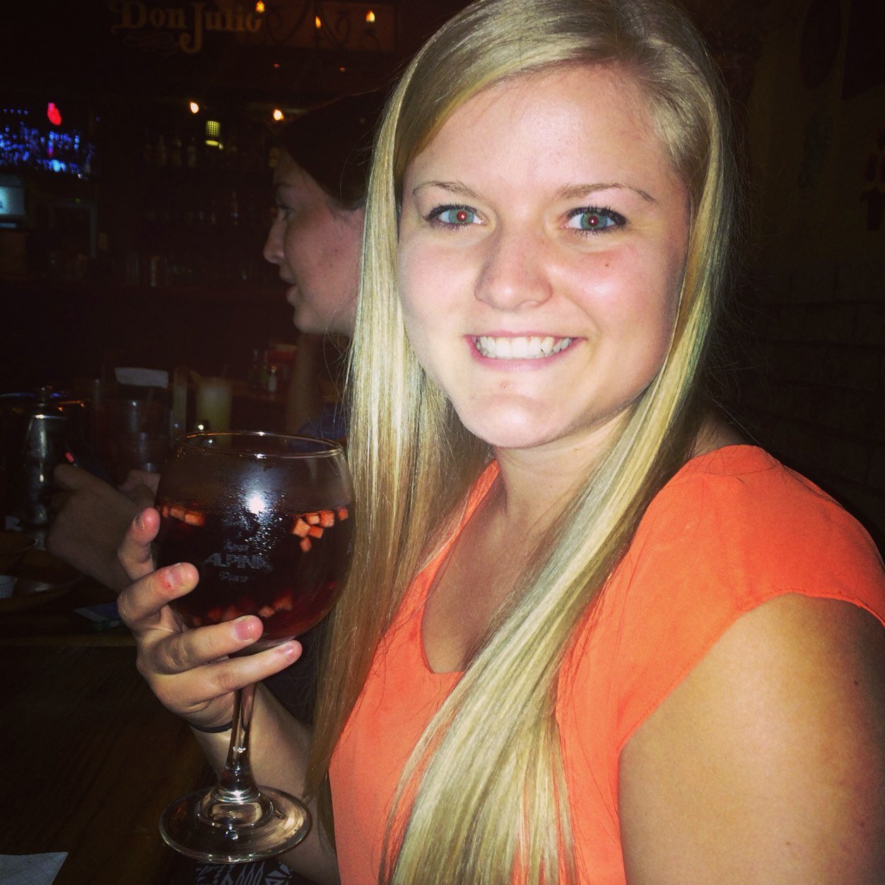 iya_lynne's profile picture. 