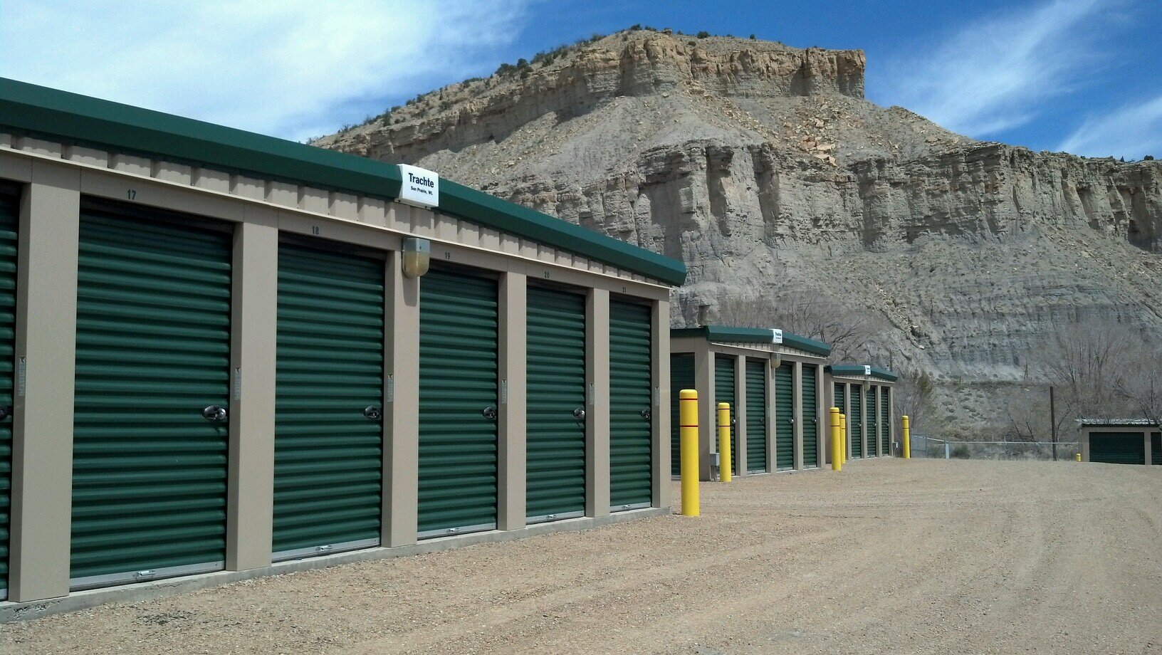 utahstorage's profile picture. 