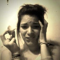 sabriFahey's profile picture. No pretendas que las cosas ocurran como tu quieres. Desea, más bien, que se produzcan tal como se producen, y serás feliz.