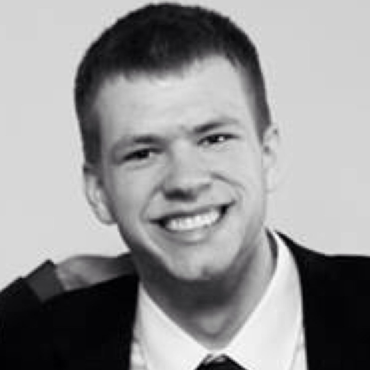 EMJ328's profile picture. 