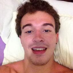 A vida me ensinou a nunca desistir, nem ganhar nem perder mas procurar evoluir ♪♫
