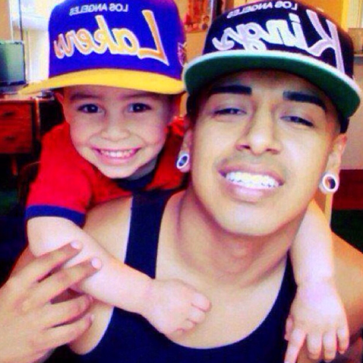 RAYIFUDONTKNOW's profile picture. 