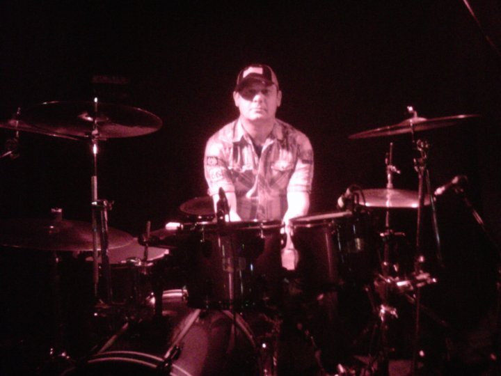 Landeyn27's profile picture. A professional firefighter who LOVES to play the drums!!!! :)             GO JETS GO!!!!!     #IAFF