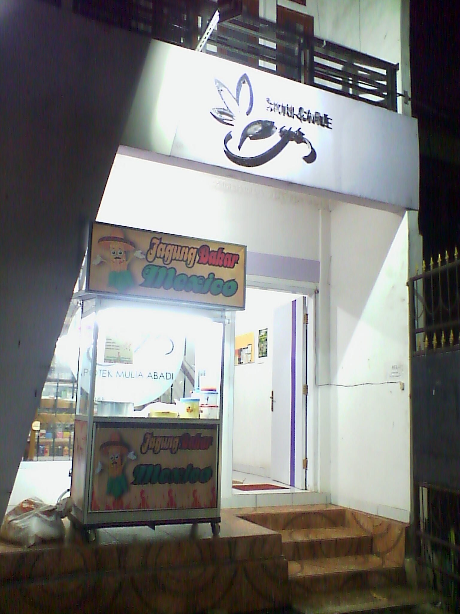 mexicorn12's profile picture. Jagung Bakar dengan citarasa Mexico dan Indonesia