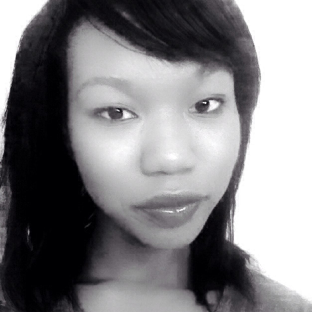 18 yr old Girl born in UGANDA (AFRICA) Now lives in #AUSTRALIA. What Completes me @JLSOfficial, @ondirection, @Family, @Friends & @JesusChrist #FOLLOWBACK :)xo