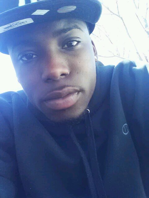 piffgang050's profile picture. 