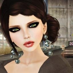 I used to blog and tweet about virtual lingerie... now I talk about how to enjoy #SecondLife without spending a dime.