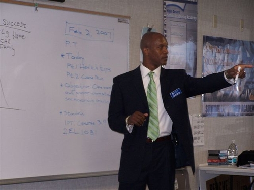 jhutchinsonjr's profile picture. Income for Life!