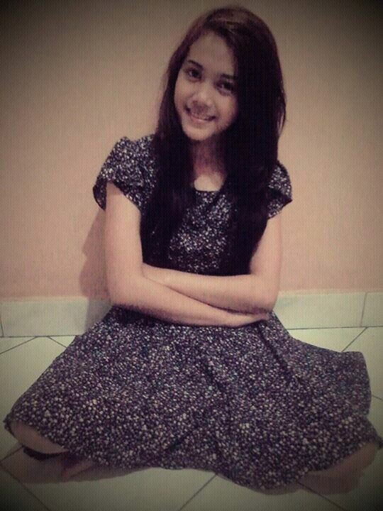 nama panggilan Ebby / Khocil | Pacar : Zulfadly Laeho :*{}:* | Dancer Hiphop - Junior Crew {}:* | Birthday's 16 November 1998 :D