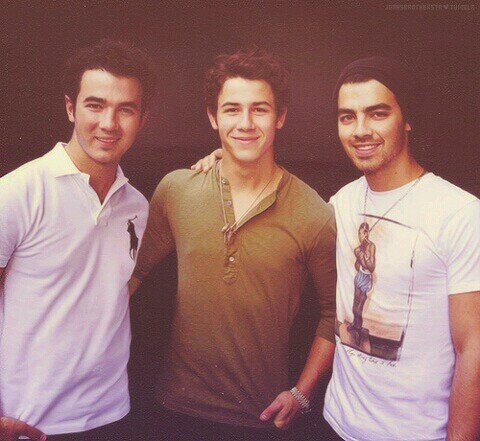 LongLIveJonass's profile picture. I love 3 boys from NJ.but I guess this road wasn't for them.but I will always support them♡they changed my life♥