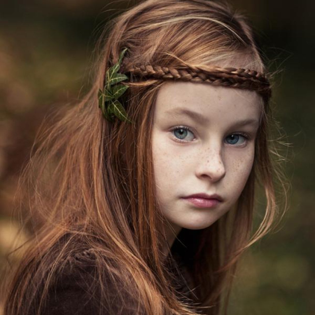 Hello I'm molly 5 years old i love my daddies @Louis__punk and @ImFakinqNiall