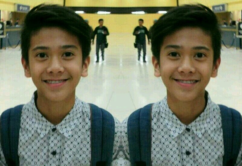 AKU DI SINI CUMA MENUNGGU FOLLOW BACK DARI KAMU  @iqbaale 