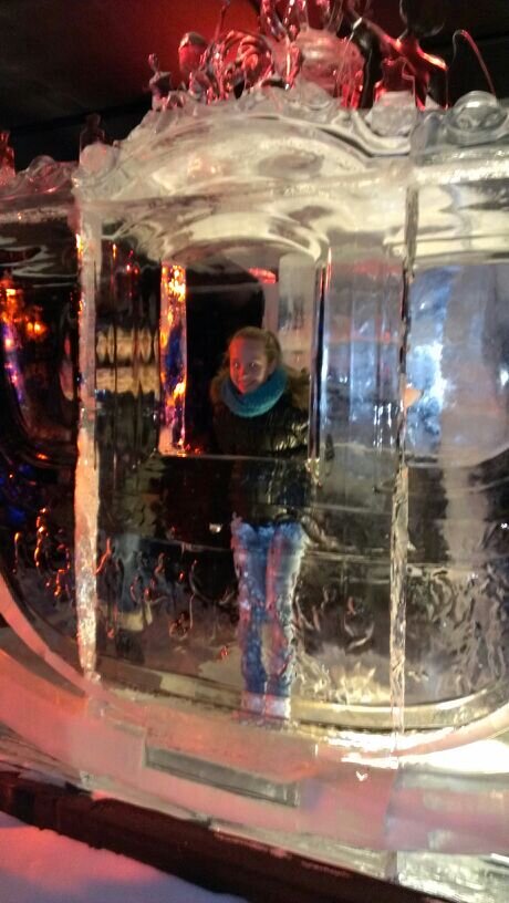 tessaknoll's profile picture. hockey hcz C2