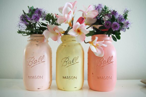 Teacher turned entrepreneur living in Manly, Australia, creating wedding and gift products with the humble Mason Jar.