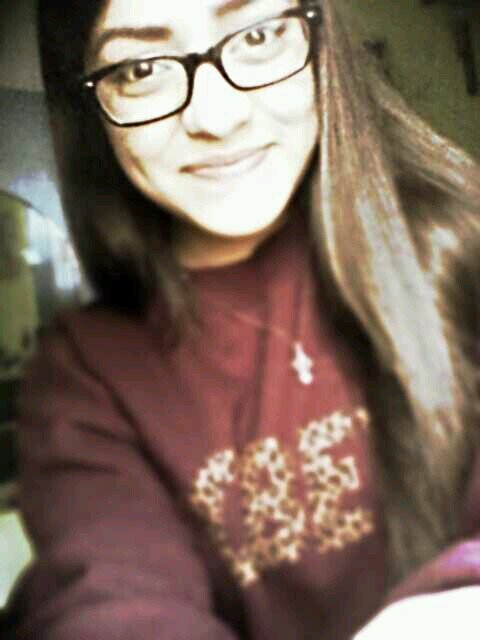 living my life as much as I can! love to sing, and play sports =) follow me on IG @meliy_____13 ..