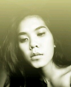 vindayanuariski's profile picture. 