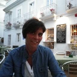 sarabacch's profile picture. Musicista e insegnante, suono, scrivo, leggo, corro, viaggio....