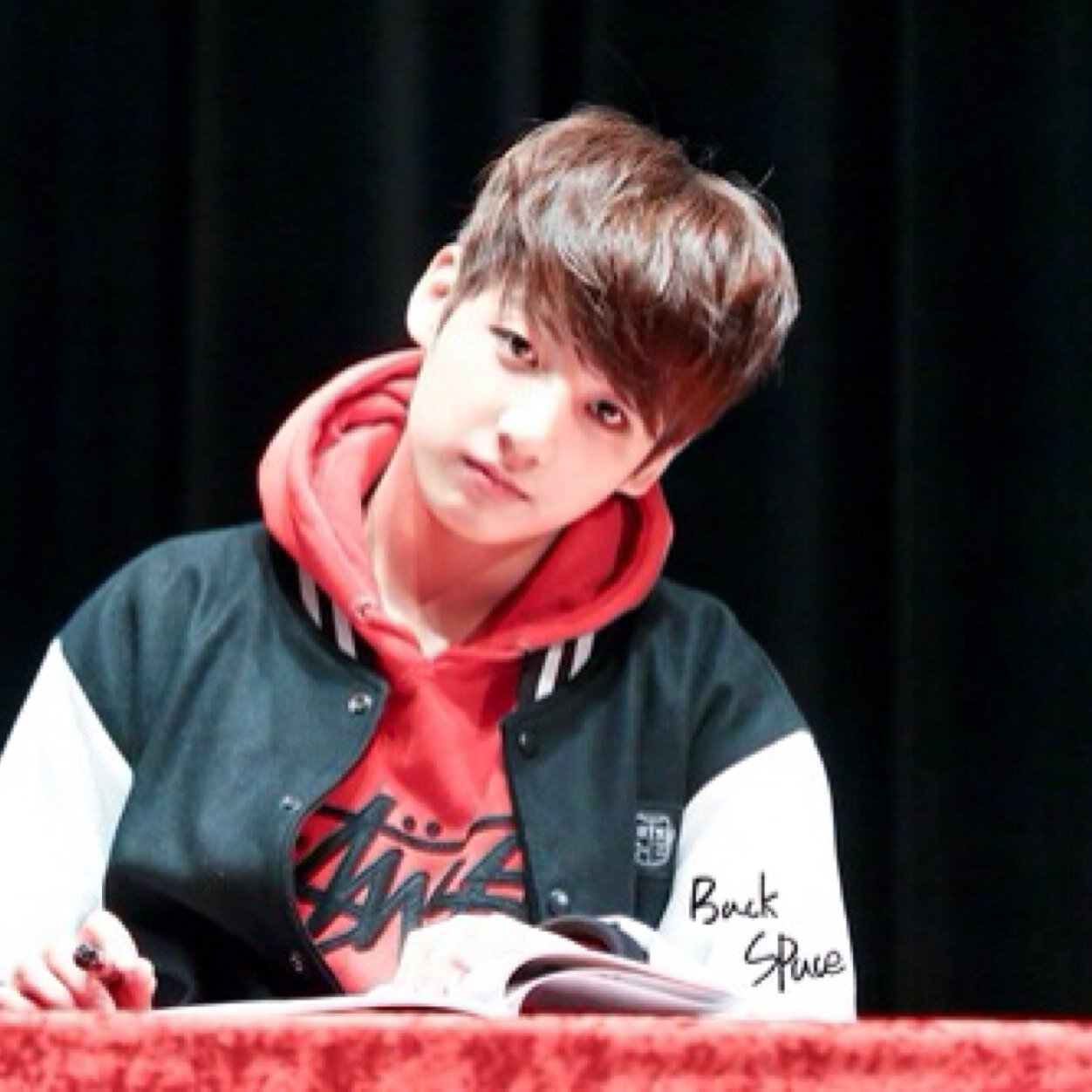BTS jungkook. bot