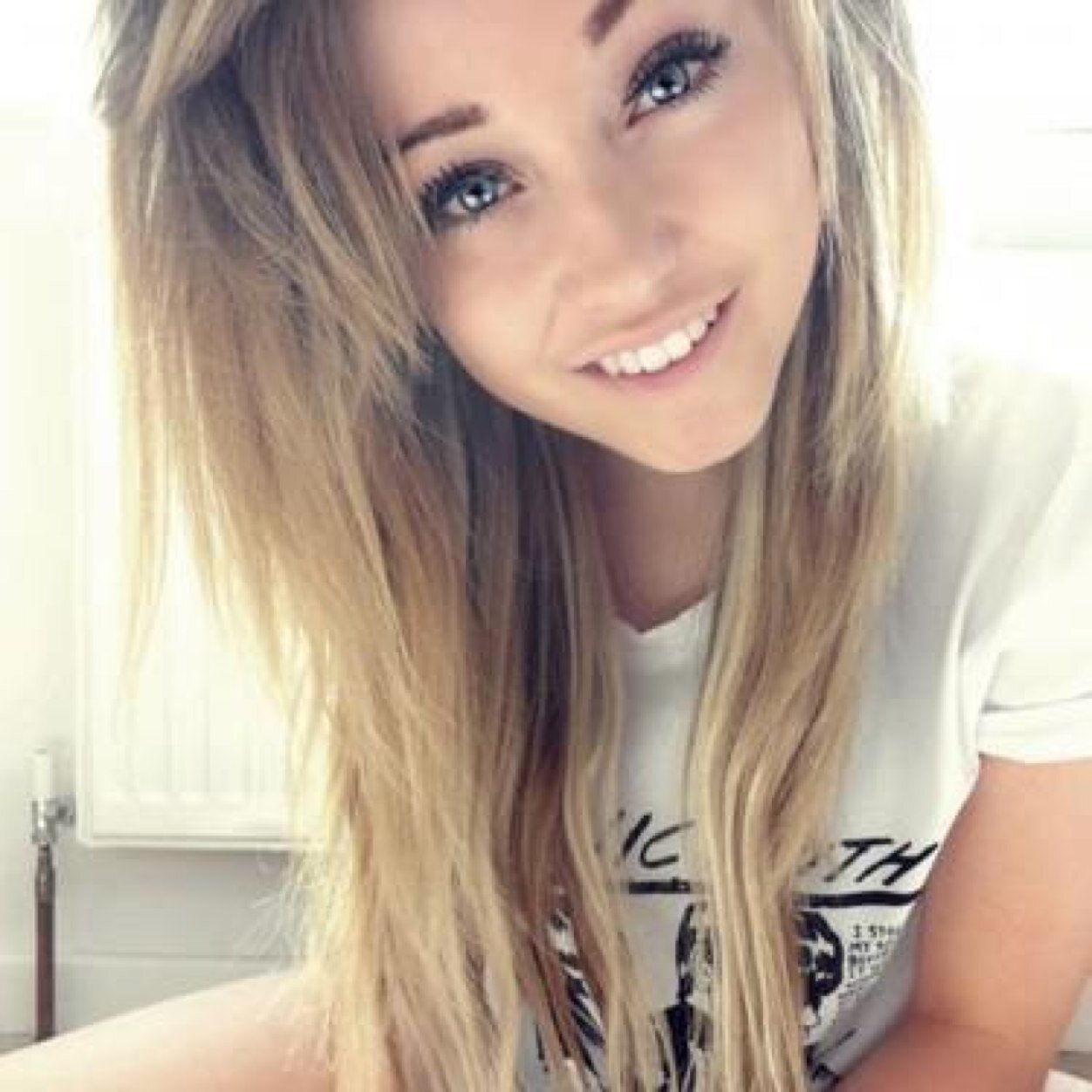 EmieeFaux's profile picture. ∞depressed~oreo lover~rp~16~single∞