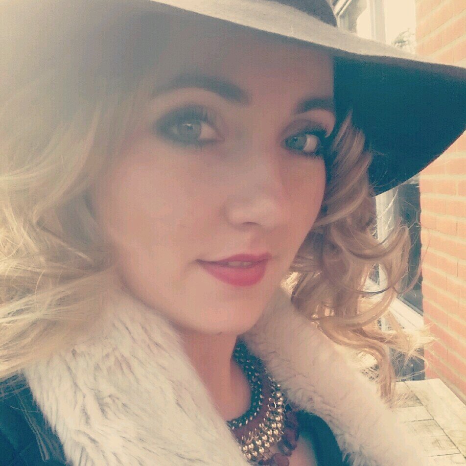 NicoleVerheul's profile picture. | Online Marketing @NAUPAR nautische partners| @DeBloemenhof