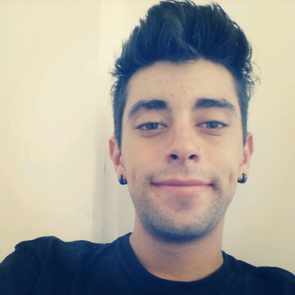 eii_wallace Profile Picture