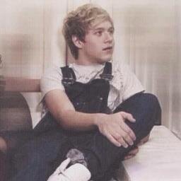 free follow from @jetplaneniall :)