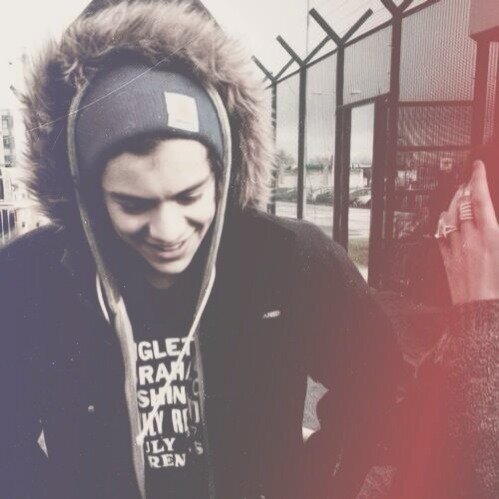 free follow from @dylxno go follow her and be happy xoxo